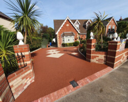After - Red Block Edging, Finished In Red With Sunlight Diamonds