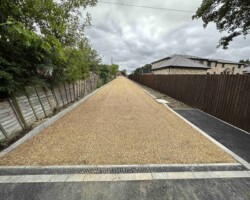 After - Finished In Hot Tar & 10mm Golden Gravel