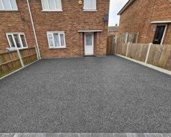 After - Charcoal Block Edging Installed, Finished In Starlight Resin Bound